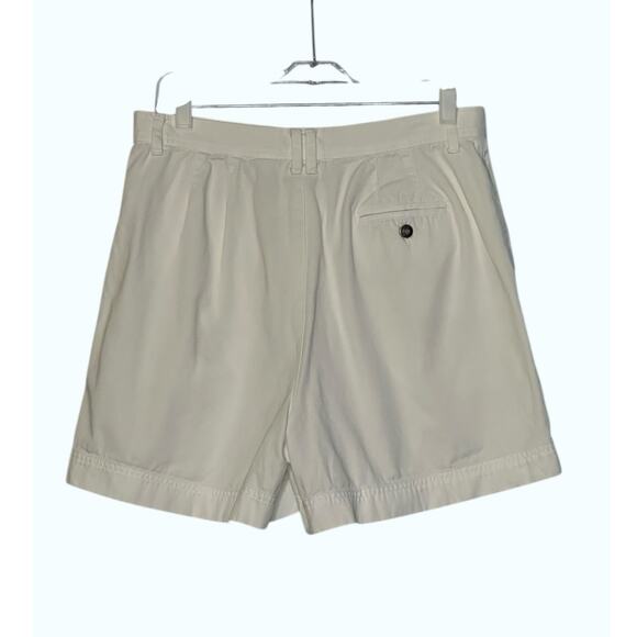 Liz Claiborne white pleated high waist shorts size 12 - Picture 2 of 8